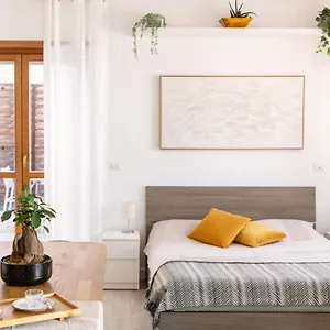 Appartamento Loft Con Terrazzo - 3 Min Dalle Autostrade By Followgreenhouserome, Roma