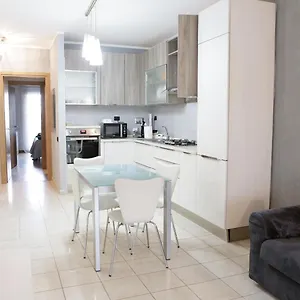 Appartamento Unica, Roma